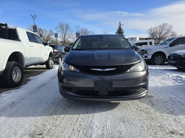 2022 Chrysler Grand Caravan SXT | HTD STS HTD STR WHL | REV CAM in Cars & Trucks in Calgary - Image 2