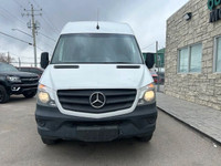 2016 MERCEDES BENZ SPRINTER 2500 RWD NO ACCIDENTS, NO CLAIMS ALL SERVICES UP TO DATE Vehicle comes w... (image 1)