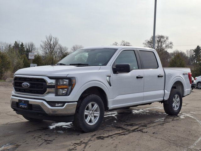 2023 Ford F-150 XLT Crew 4X4 | 3.5L EcoBoost | Trailer Brake in Cars & Trucks in Guelph