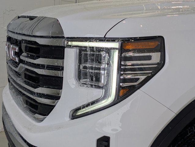 2025 GMC Sierra 1500 SLT- X31 Offroad Pkg - Power Sunroof in Cars & Trucks in Barrie - Image 2