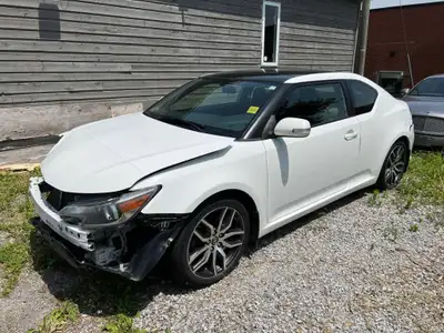Needs Work SOLD AS IS Vehicle Options Sunroof Alloy Wheels Keyless Entry Air Conditioning Two Sets o...