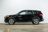 Francais: * Jet Black * Aide Engine: Moteur à 4 cylindres 2.0l L/100Km City: 9.6 L/100Km Hwy: 7.0 Sa... (image 3)