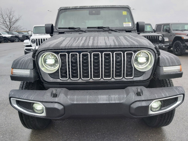 2024 Jeep WRANGLER 4-Door SAHARA in Cars & Trucks in Ottawa - Image 2