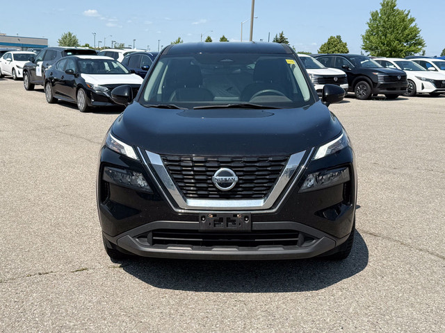 2021 Nissan Rogue S AWD | Moonroof | Blind spots | Push Start  | in Cars & Trucks in City of Toronto - Image 3