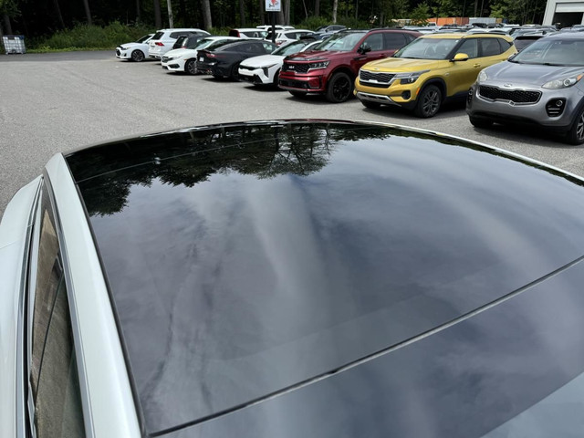 Tesla Model 3 Standard Range RWD 2019 Toit vitré Autopilot Camér in Cars & Trucks in Trois-Rivières - Image 3