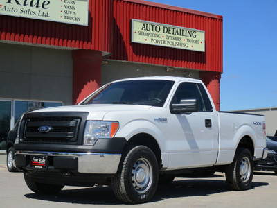 2014 Ford F-150 Reg Cab Short Box 4X4 **ONLY 130,000kms!**