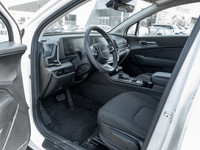 Come see this 2023 Kia Sportage LX while we still have it in stock! * This Kia Sportage is a Bargain... (image 6)
