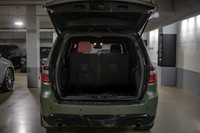 This Dodge Durango has a powerful Regular Unleaded V-8 5.7 L/345 engine powering this Automatic tran... (image 9)