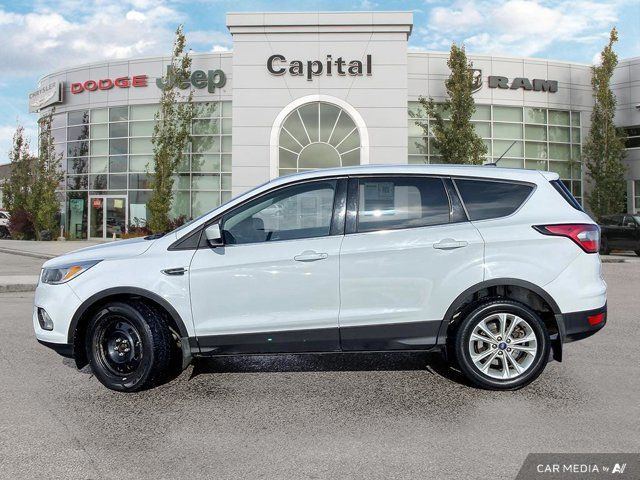 2017 Ford Escape SE | Accident Free Carfax | in Cars & Trucks in Edmonton - Image 2