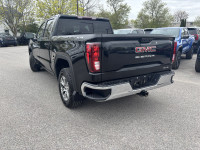 SLE 1500 Crew cab 3.0L Duramax diesel, heated seats, heated steering wheel, remote start, 20 inch wh... (image 4)