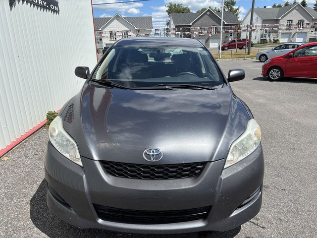 2011 Toyota Matrix Base 5-Speed MT in Cars & Trucks in Ottawa - Image 2
