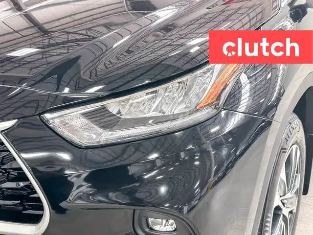 2024 Toyota Highlander Hybrid XLE AWD w/ Apple CarPlay, Heated F in Cars & Trucks in Ottawa - Image 9