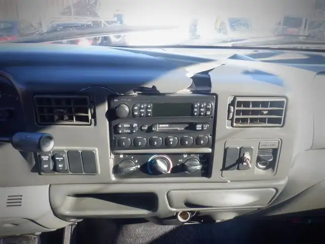 2006 ford F-650 Vacuum Truck 2WD Diesel in Heavy Trucks in Richmond - Image 37