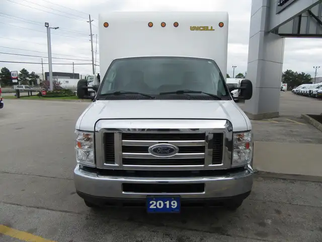 2019 Ford E-450 16FT CUBE VAN ROLLOUT RAMP in Cars & Trucks in Oakville / Halton Region - Image 8