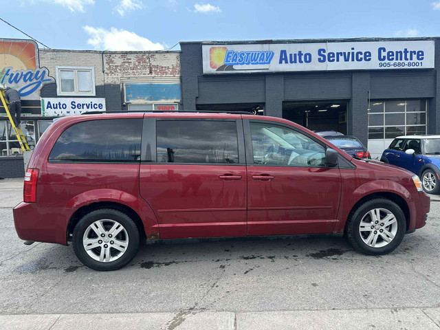 2010 Dodge Grand Caravan SE in Cars & Trucks in St. Catharines - Image 4
