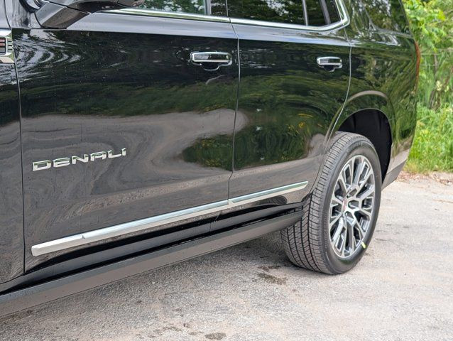 2025 GMC Yukon Denali- Sun/Power Step Pkg - Pwr Pano Sunroof in Cars & Trucks in Barrie - Image 4