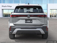 This Volkswagen Tiguan boasts a Intercooled Turbo Regular Unleaded I-4 2.0 L/121 engine powering thi... (image 5)