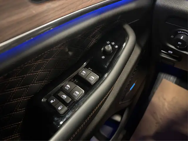 2024 Jeep Grand Cherokee L in Cars & Trucks in Strathcona County - Image 28