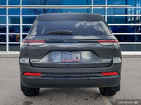 This Jeep Grand Cherokee has a dependable Regular Unleaded V-6 3.6 L/220 engine powering this Automa... (image 4)