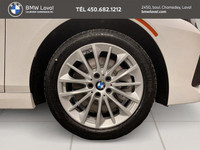 La toute nouvelle BMW 228i xDrive 2024 laisse les conventions derrière. La Série 2 combine une appar... (image 8)