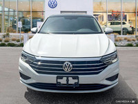KBB.com 10 Coolest New Cars Under $20,000. Only 44,750 Miles! This Volkswagen Jetta delivers a Inter... (image 7)