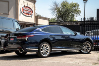 ENJOY 6 MONTHS NO PAYMENTS! LS 500 AWD | REAR ENTERTAINMENT | PANO | NAVI LEXUS INSPECTION IS AVAILA... (image 4)