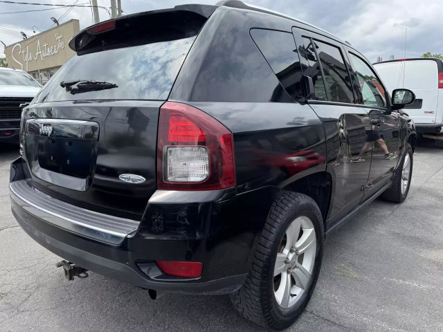 2015 JEEP Compass Sport Hight altitude in Cars & Trucks in Laval / North Shore - Image 3
