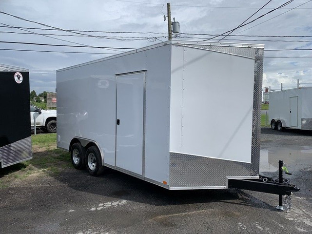 *EN INVENTAIRE* HYPER-HD 8.5X18 + VNOSE 7.3 DE HAUT (RAMP +295$) in Cargo & Utility Trailers in City of Montréal