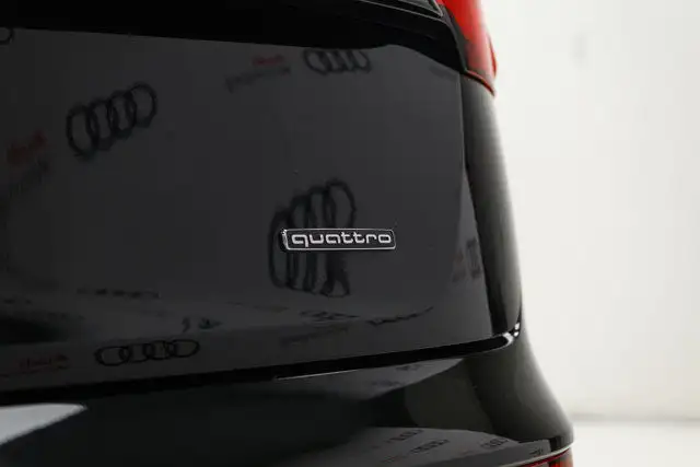 2024 Audi Q5 Komfort in Cars & Trucks in Winnipeg - Image 9