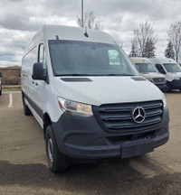 This Mercedes-Benz Sprinter Cargo Van has a strong Intercooled Turbo Diesel V-6 3.0 L/182 engine pow... (image 3)