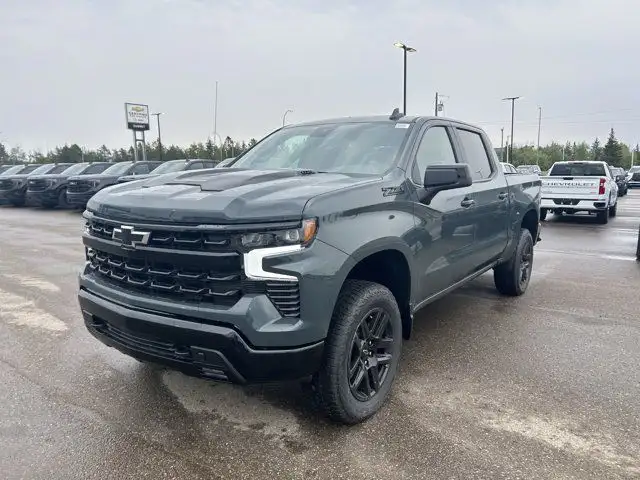 2025 Chevrolet Silverado 1500 LT Trail Boss EMPLOYEE PRICING in Cars & Trucks in Fort McMurray - Image 2