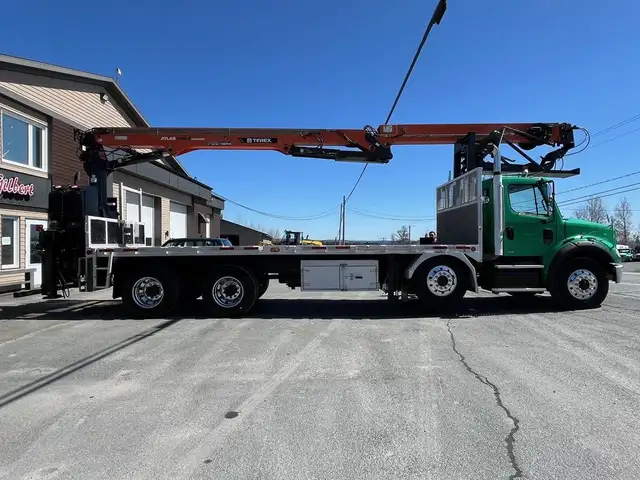 2011 Freightliner M2 112 in Heavy Equipment in St-Georges-de-Beauce - Image 8