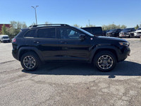 Jeep**Cherokee**4x4**3.2L**V6**Heated Seats**Heated Steering Wheel**8.4 Touchscreen**Apple Car Play*... (image 3)