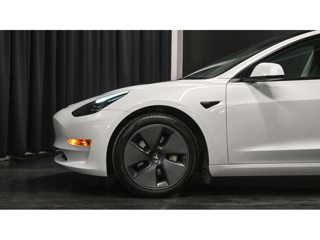 2023 Tesla Model 3 Rent @$699/Month RWD in Cars & Trucks in City of Montréal - Image 4