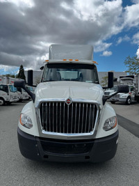 Ryder Stock ID: 239942 Transmission Type/Speed: Auto 13 Engine: DIESEL X15 GHG'17 450/1800 Horse Pow... (image 1)