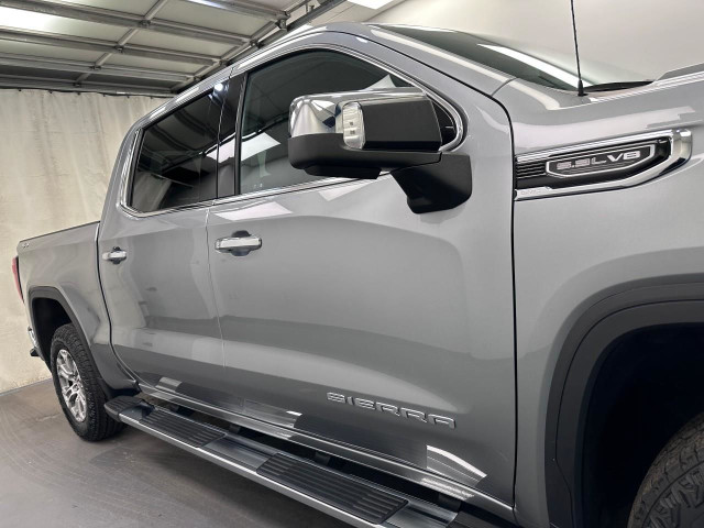 2023 GMC Sierra 1500 SLT 5.3L 8CYL | HEATED FRONT SEATS | HEA... in Cars & Trucks in Lethbridge - Image 2