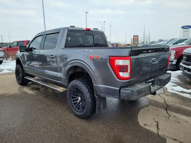 2021 Ford F-150 LARIAT | PANO SUNROOF | LOADED | DIESEL dans Autos et camions dans Comté de Strathcona - Image 7