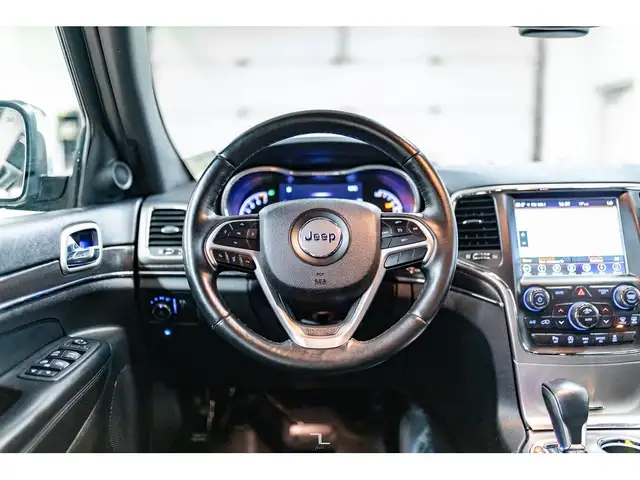 2018 Jeep Grand Cherokee 4x4 Limited Leather Nav BCam in Cars & Trucks in Red Deer - Image 14