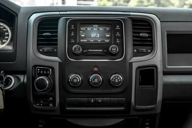 2014 Ram 1500 4WD QUAD CAB 140.5" | CAM | BLUETOOTH | in Cars & Trucks in City of Toronto - Image 12