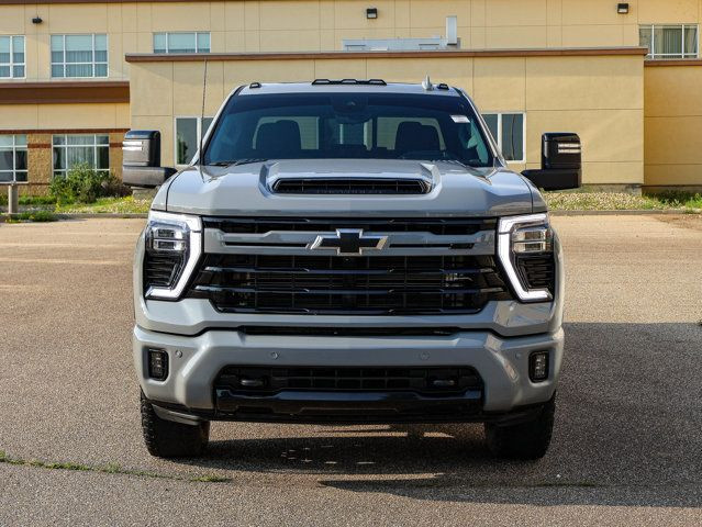2024 Chevrolet Silverado 3500HD LTZ 6.6L Z71 Sport Edition in Cars & Trucks in Strathcona County - Image 3