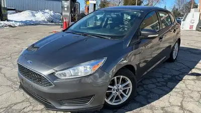 2016 FORD FOCUS SE, 5 DOOR HATCHBACK, AUTO, CLEAN CARFAX, SERVICE HISTORY, VERY WELL MAINTAINED, LOO...