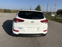 2017 HYUNDAI TUCSON SE AWD MINOR HAIL Mileage 111.780KM Engine :2.0L Transmission: Automatic Stock N... (image 1)