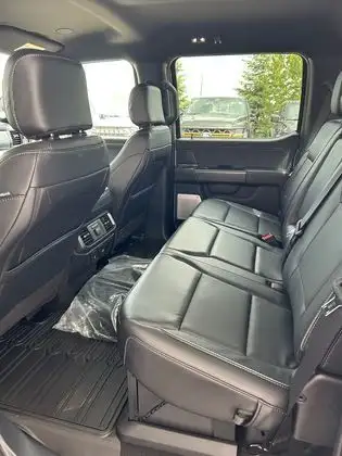 2025 Ford F-150 LARIAT 502A w/BLACK PKG, FX4 PKG & TOW/HAUL PKG in Cars & Trucks in Edmonton - Image 30