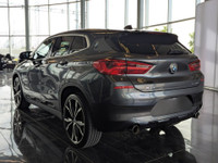 Comes equipped with: Power Mirrors, Sunroof , Load Bearing Exterior Rack, Shark fin antenna, Halogen... (image 8)