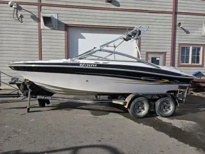 2006 FOUR WINNS H 200 MERCURY 5.0L WITH ALPHA DRIVE NEW GATOR STEP FLOORING 4 NEW TIRES