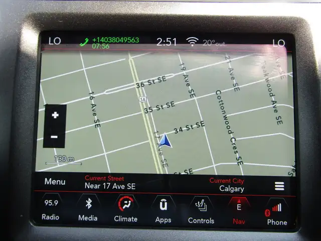 2019 Jeep Cherokee TRAILHAWK ELITE 4x4 B.S.A/NAV/CAM/PANOROOF/73 in Cars & Trucks in Calgary - Image 25