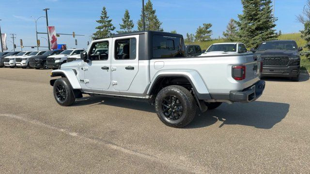 2023 Jeep Gladiator Sport | Remote Start | Heated Seats in Cars & Trucks in Edmonton - Image 2