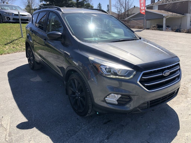 2017 Ford Escape SE 2.0 AWD MAGS in Cars & Trucks in Sherbrooke - Image 4