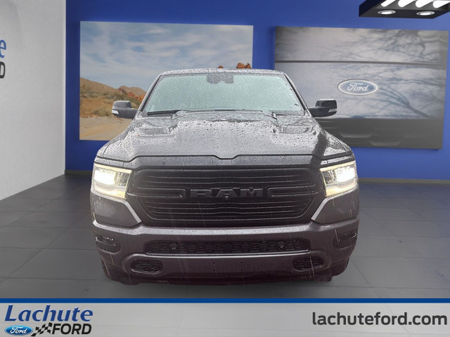 RAM 1500 Laramie 4x4 Crew Cab 5'7 in Cars & Trucks in Laurentides - Image 2