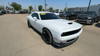 This Dodge Challenger is equipped with: Perf Cloth w/Houndstooth Inserts, Remote Start System, Front... (image 1)